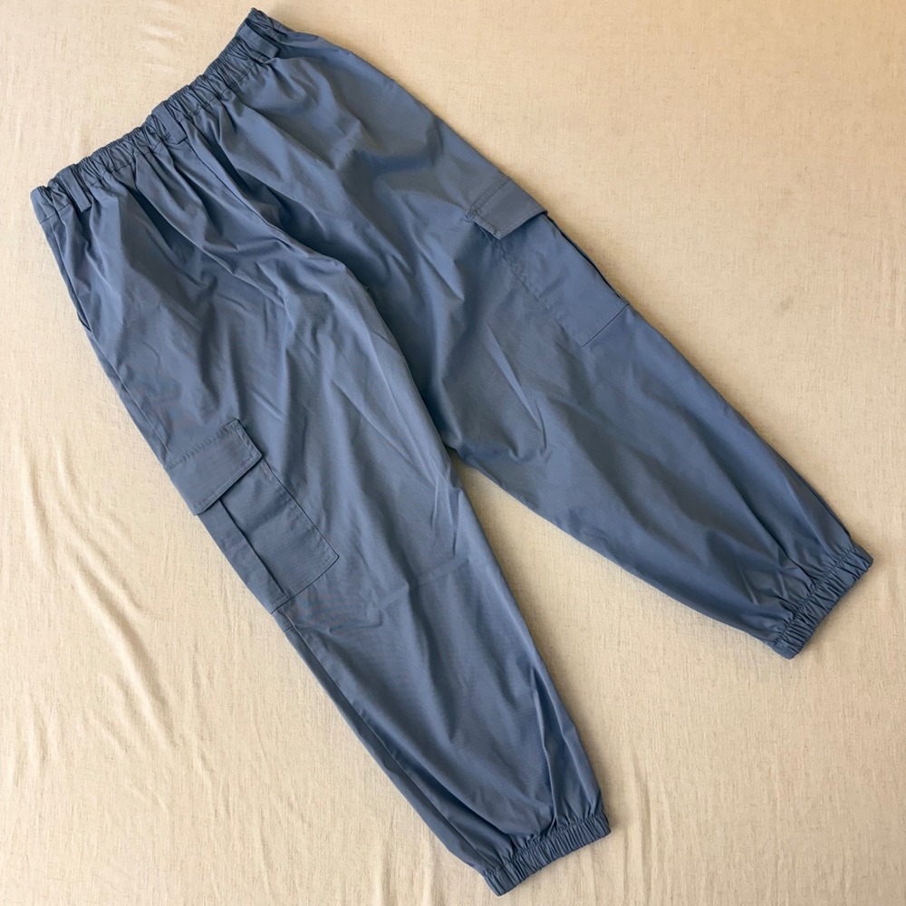 Halara‎ Blue High Waisted Cargo Jogger Pants Size Medium Regular Pleated Utility
